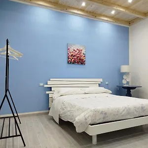  Apartamento Il Cortile Fiorito Itália